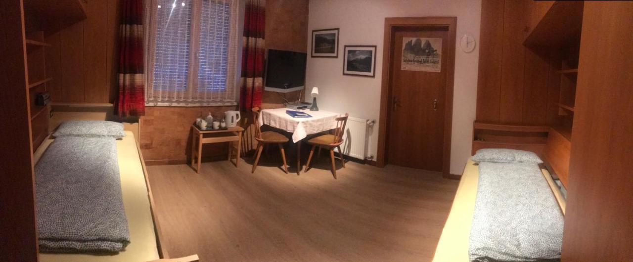 Haus Michael Apartment วิลลาบาสซา ภายนอก รูปภาพ